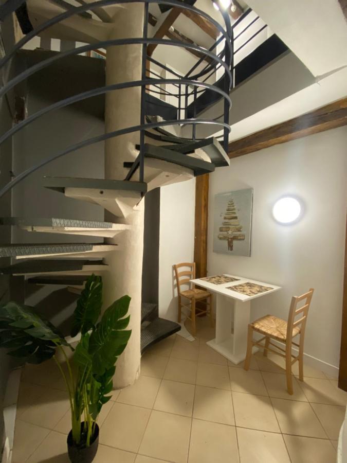 Logement De Groupe Au Centre D'Azay Le Rideau Bagian luar foto