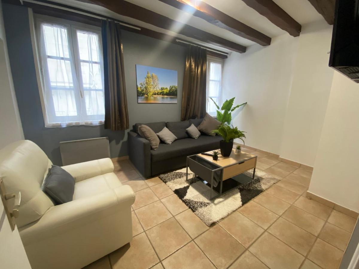 Logement De Groupe Au Centre D'Azay Le Rideau Bagian luar foto